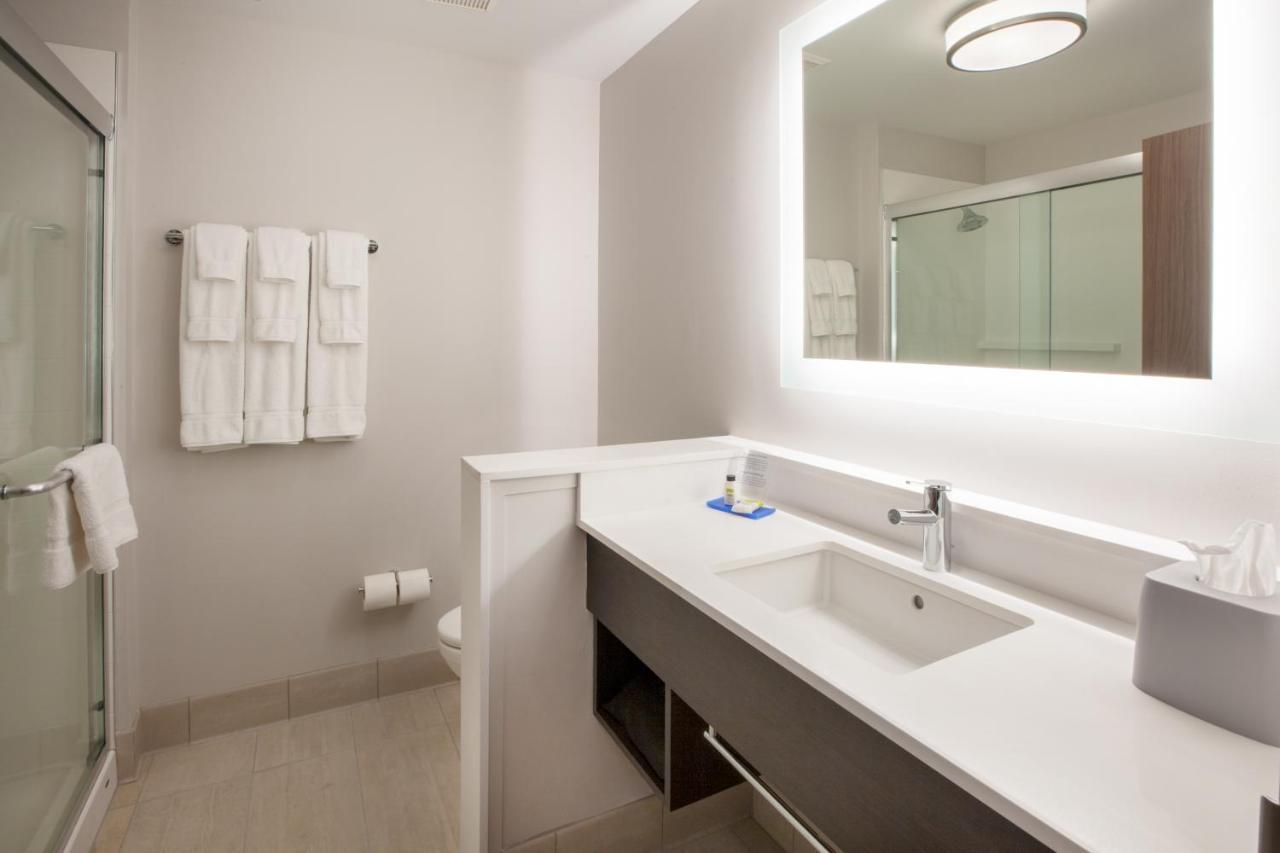Express & - By Ihg Hotel Brighton
