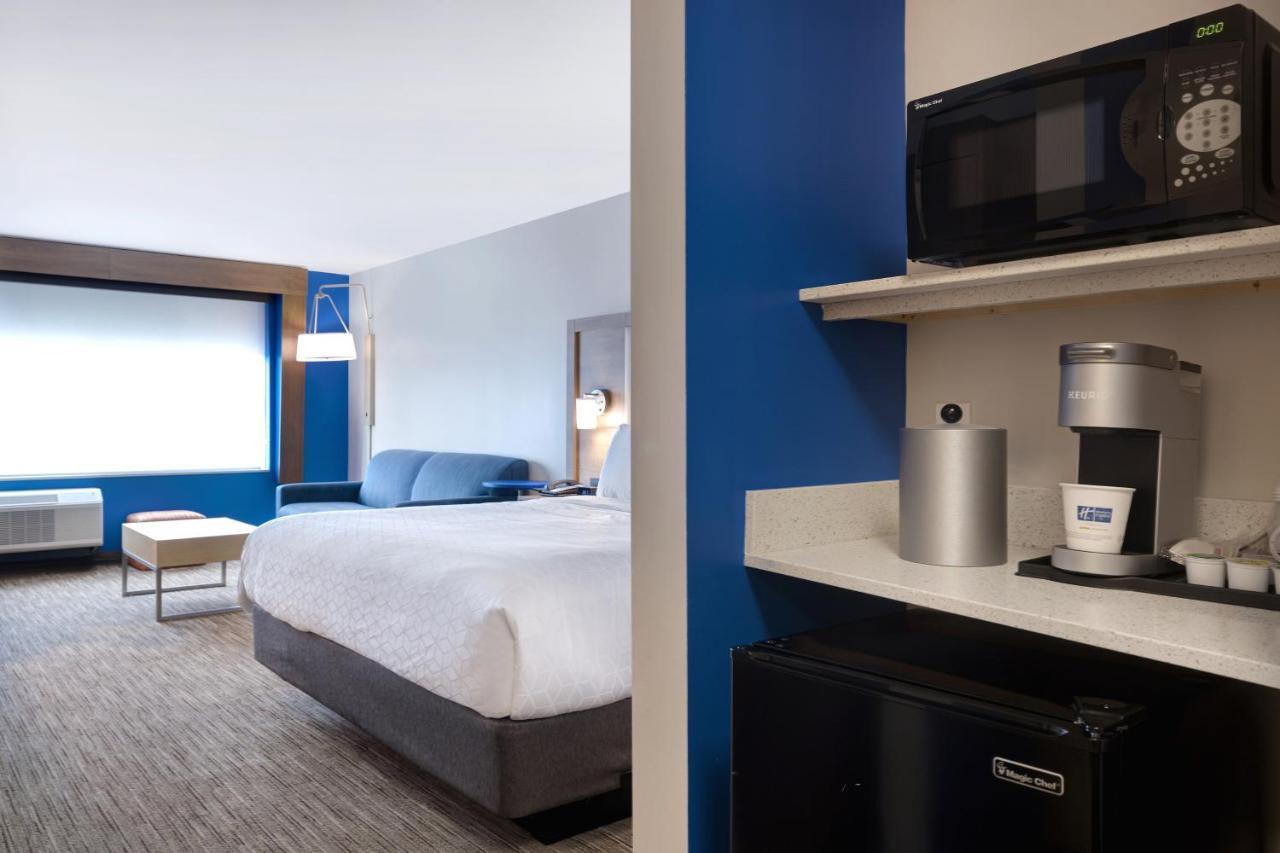 Express & - By Ihg Hotel
