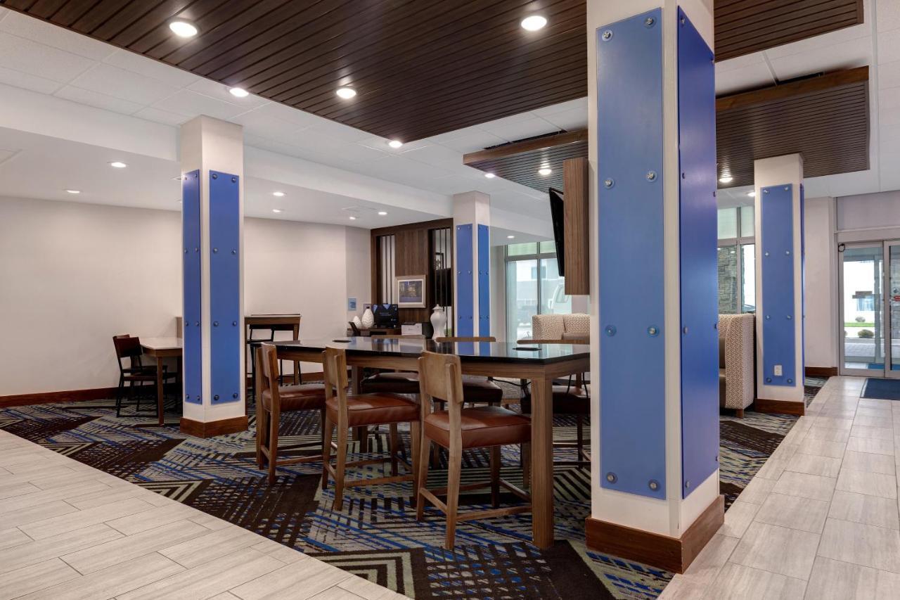 Hotel Express & - By Ihg
