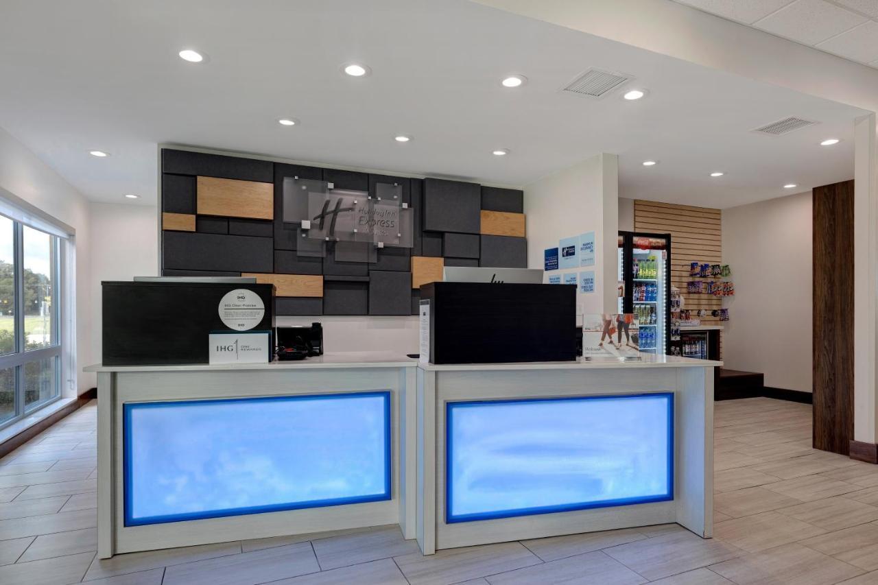 Hotel Express & - By Ihg